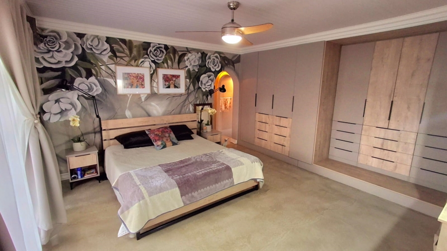 5 Bedroom Property for Sale in Vaalpark Free State